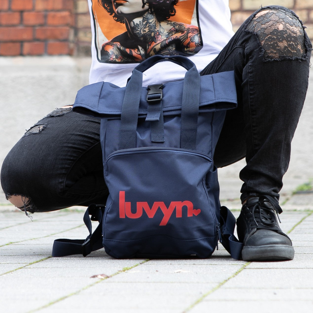 Rucksack mit Seitentasche LUVYN RED